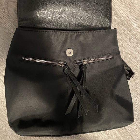 Botkier trigger backpack - Picture 5 of 5